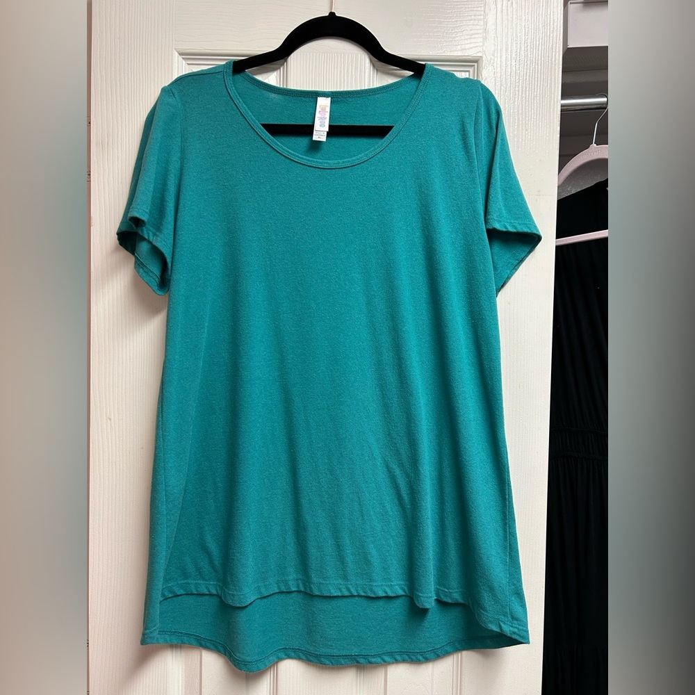 Lularoe teal casual t-shirt.